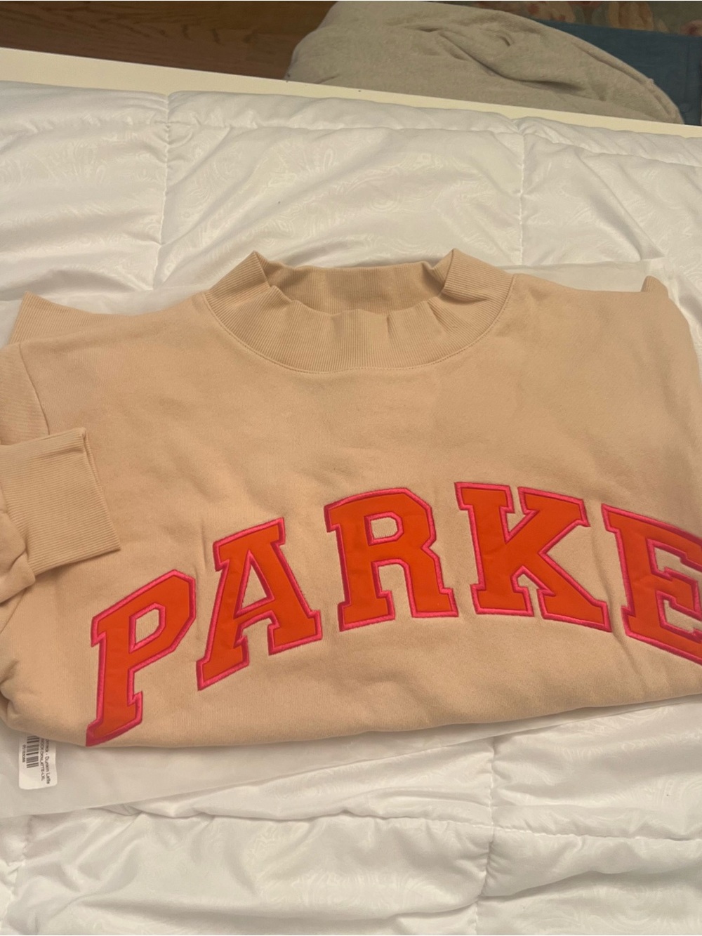 Parke Dunkin Mockneck Sweatshirt L XL NEW Latte